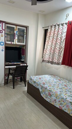2 BHK + Pooja Room,Extra Room Apartment For Rent in Puraniks Kanchanpushp Complex