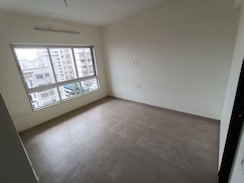2 BHK Apartment For Sale in Dahisar East