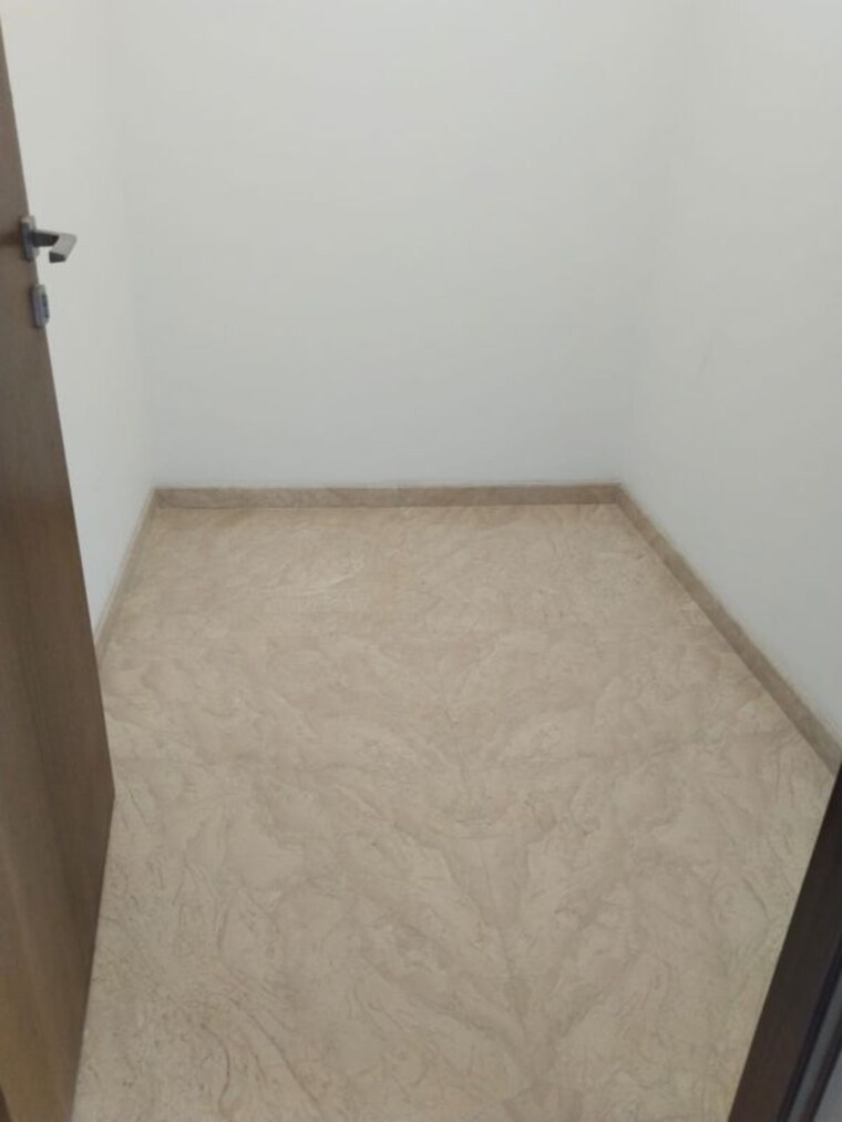 Room, hiranandani-lake-enclave-glendale 4 Bedroom 2400 Sq.Ft. Apartment In Thane West Thane 10380351