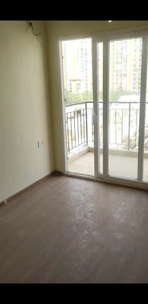 Room in 2 BHK Apartment at Amrapali Enchante, Tech Zone 4 Greater Noida – for Sale