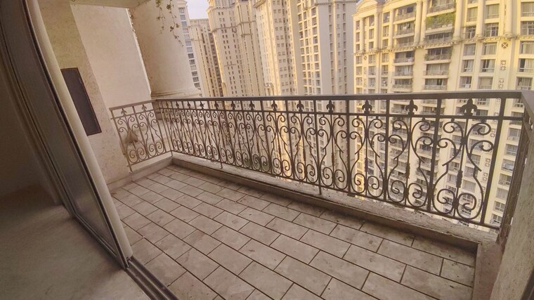Balcony, hiranandani-estate-rodas-enclave 3 Bedroom 1500 Sq.Ft. Apartment In Ghodbunder Road Thane 10380313