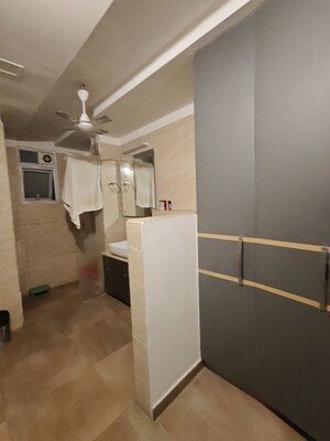 Team Area in 3 BHK Builder Floor at Ansal Sushant Lok I, Sector 43 – for Rent