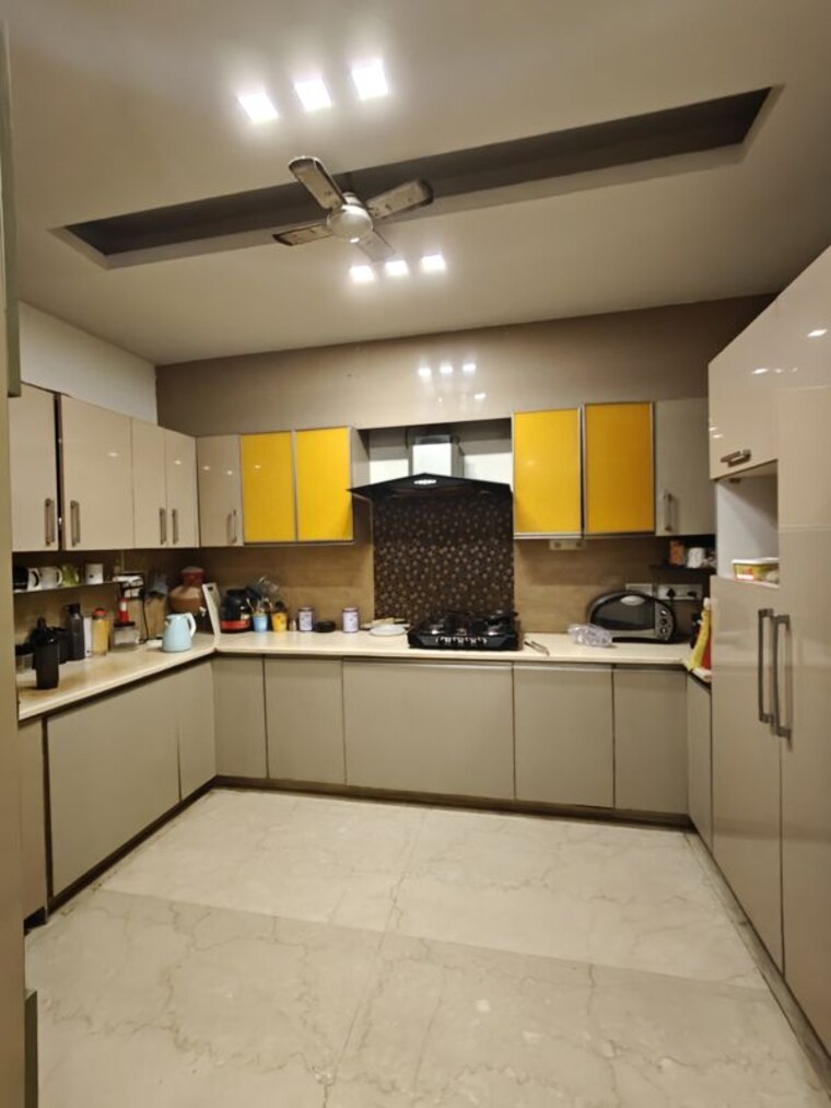 Team Area, ansal-sushant-lok-i 3 Bedroom 270 Sq.Yd. Builder Floor In Sector 43 Gurgaon 10380416