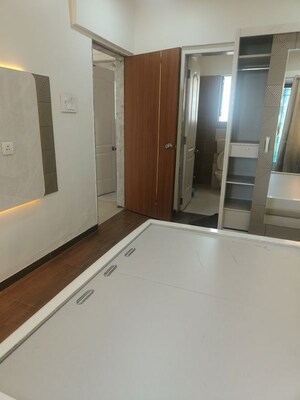 Room in 2 BHK Apartment at Manav Silver Skyscapes, Wakad – for Rent