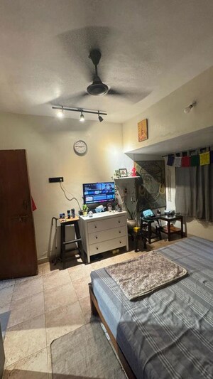 Bedroom in 1 BHK Apartment at Garden View CHS Mahim, Mahim – for Rent