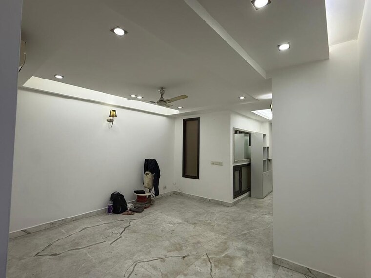 Room, greater kailash i 3 Bedroom 208 Sq.Yd. Builder Floor In Greater Kailash I Delhi 10380434