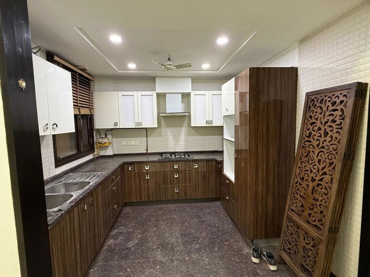 Kitchen, greater kailash i 3 Bedroom 208 Sq.Yd. Builder Floor In Greater Kailash I Delhi 10380434