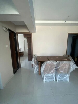 Bedroom in 2 BHK Apartment at Matunga East – for Rent