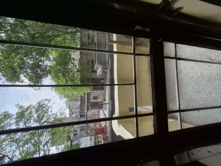 Balcony, mayur vihar 1.5 Bedroom 460 Sq.Ft. Apartment In Mayur Vihar Delhi 10380463