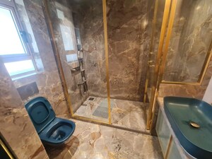 Bathroom in 2 BHK Apartment at Band View, Dadar East – for Rent