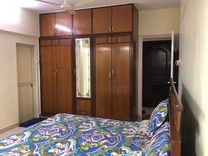 Bedroom in 1 BHK Apartment at Bahri Niwas, Sion West – for Rent