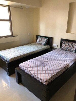 Bedroom in 1 BHK Apartment at Bahri Niwas, Sion West – for Rent