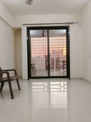 Room in 2 BHK Apartment at Shree Moreshwar Plaza, Nerul – for Rent