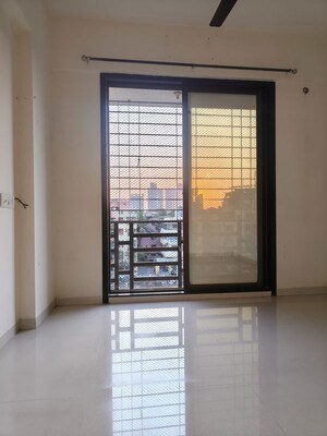 Room in 2 BHK Apartment at Shree Moreshwar Plaza, Nerul – for Rent
