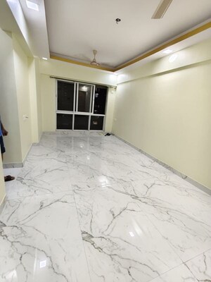 Room in 2 BHK Apartment at The Baya Victoria, Byculla – for Rent