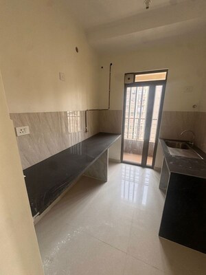 Kitchen/pantry in 2 BHK Apartment at Kalpataru Paramount, Kapur Bawdi – for Rent