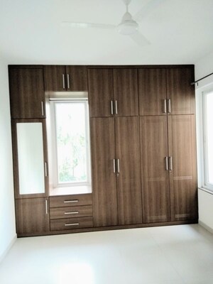 Room in 4 BHK Villa at Babukhan Lakefront, Kokapet – for Rent
