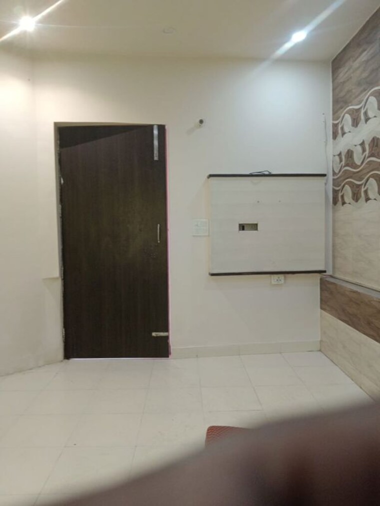 Room, greater kailash i 1 Bedroom 400 Sq.Yd. Builder Floor In Greater Kailash I Delhi 10380504