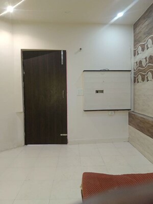 Room in 1 BHK Builder Floor at Greater Kailash I – for Rent