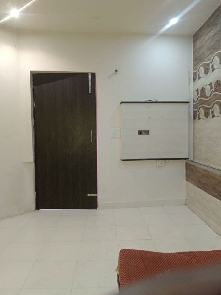 Room, greater kailash i 1 Bedroom 400 Sq.Yd. Builder Floor In Greater Kailash I Delhi 10380504