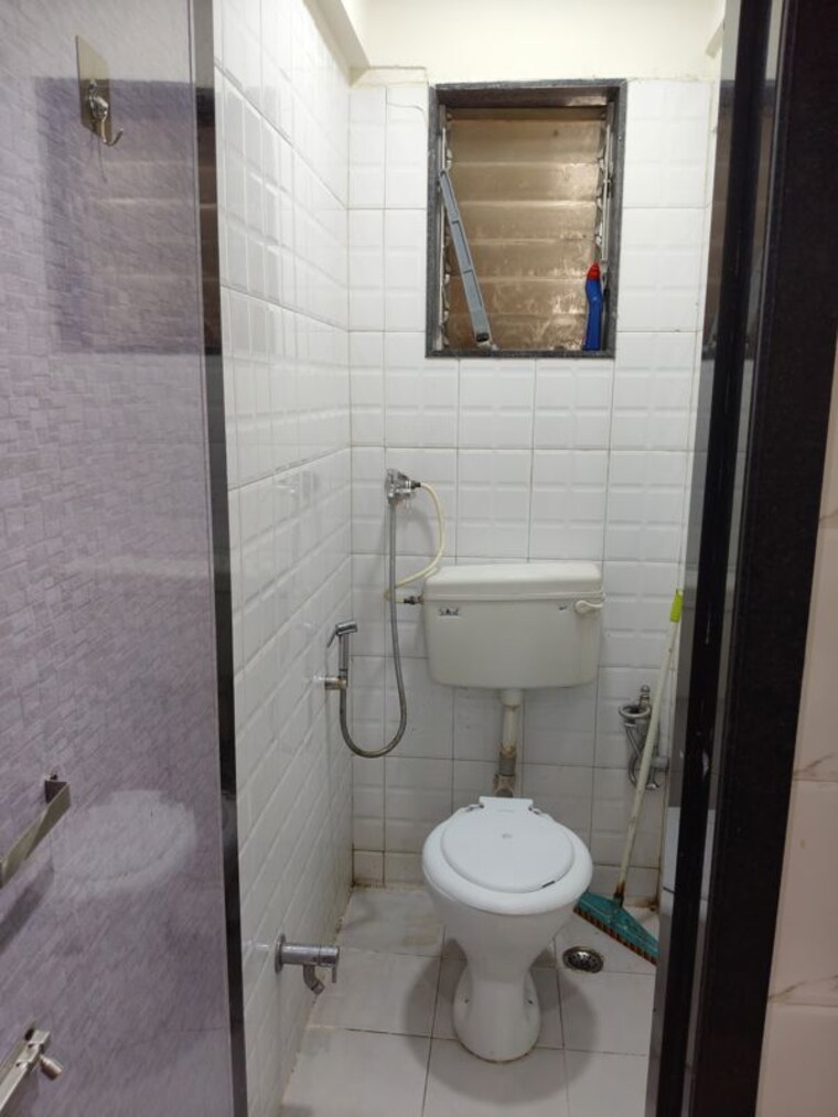 Bathroom, elite-homes 1 Bedroom 700 Sq.Ft. Apartment In Kharghar Sector 35e Navi Mumbai 10380462
