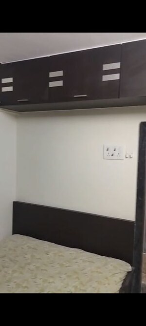 Room in 2.5 BHK Apartment at Sandesh Nagar – for Rent