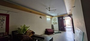 Living Room in 2.5 BHK Independent House at Sector 16 A – for Rent