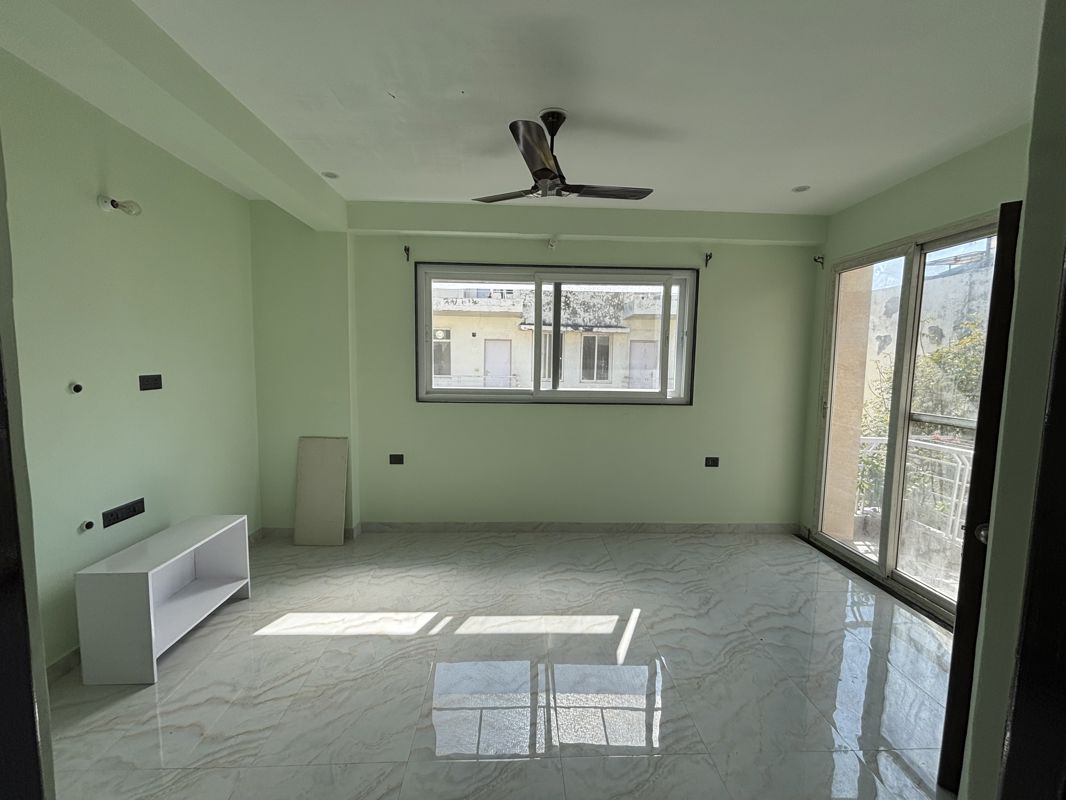 3 BHK + Study Room,Store Room 1840 Sq.Ft. Builder Floor in Orchid Island