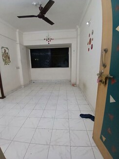 2 BHK + Pooja Room Apartment For Rent in Shivner Plaza CHS