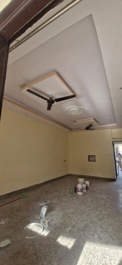 2.5 BHK + Pooja Room,Servant Room,Study Room,Extra Room Independent House For Rent in Sector 16 A