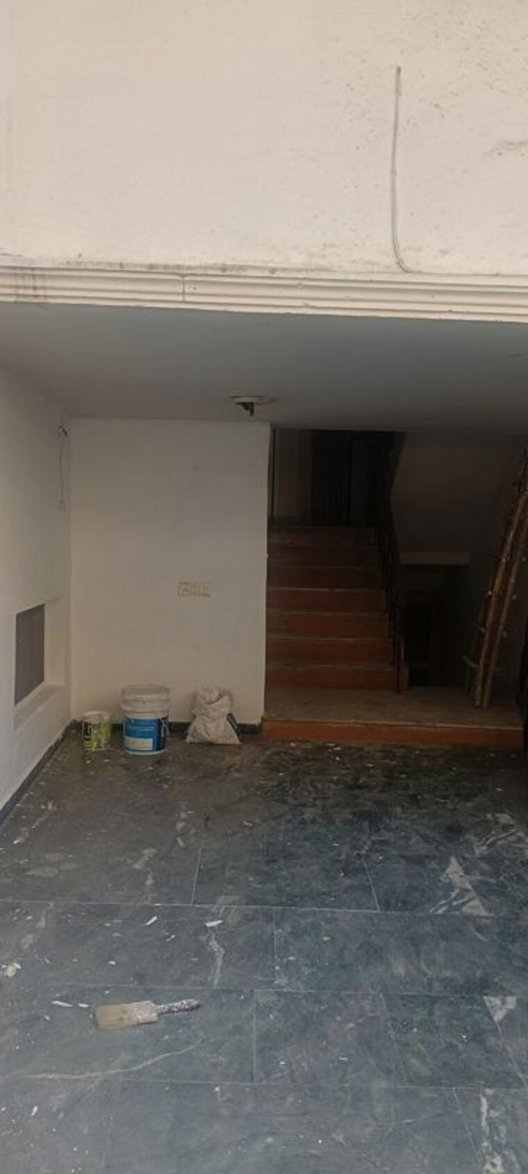Room, greater kailash ii 3 Bedroom 200 Sq.Yd. Builder Floor In Greater Kailash ii Delhi 10380569