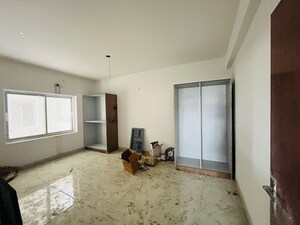 2 BHK Apartment For Rent in Madhu Park Ville, Tellapur