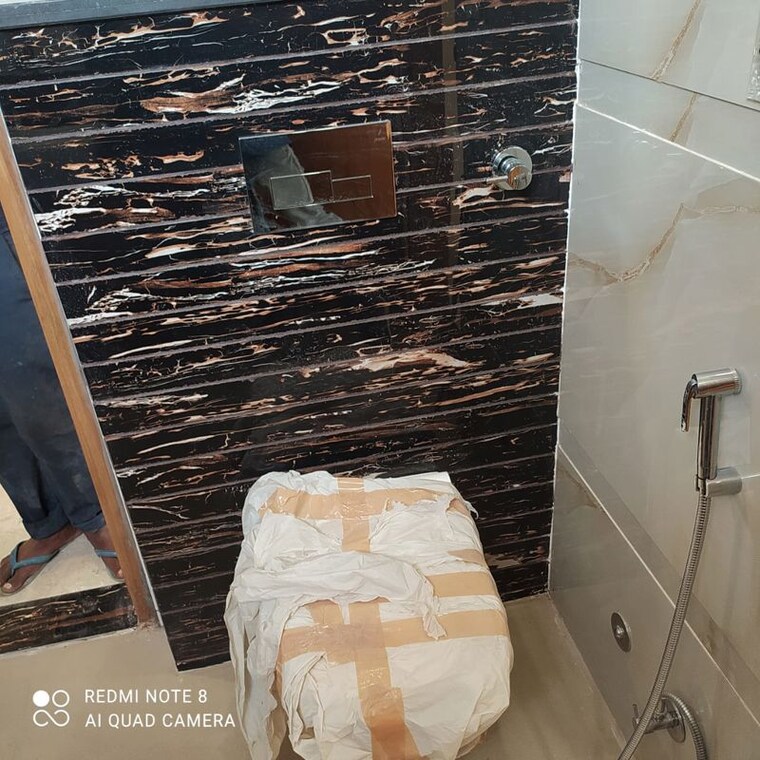 Bathroom, sector 89 3 Bedroom 140 Sq.Yd. Builder Floor In Sector 89 Faridabad 10380561