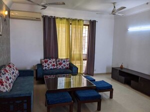3.5 BHK Apartment For Rent in Unitech Fresco, Sector 50