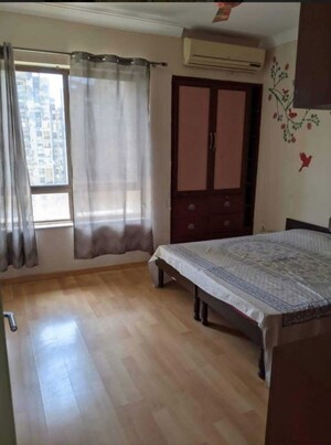 Bedroom in 3.5 BHK Apartment at Unitech Fresco, Sector 50 – for Rent