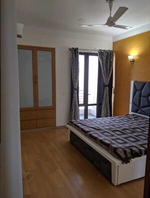 Bedroom in 3.5 BHK Apartment at Unitech Fresco, Sector 50 – for Rent