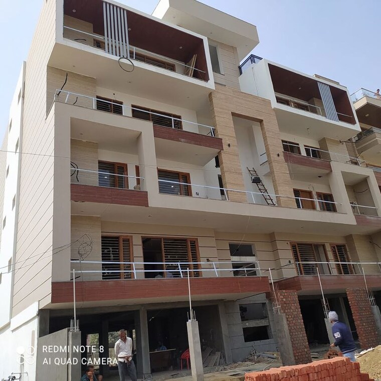 Exterior View, sector 85 3 Bedroom 250 Sq.Yd. Builder Floor In Sector 85 Faridabad 10380592