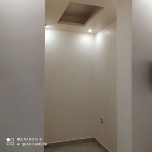 Room in 3 BHK Builder Floor at Sector 85 – for Sale