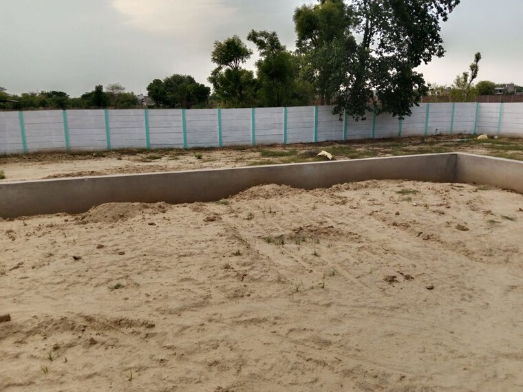 undefined, gwalior road  100 Sq.Yd. Plot In Gwalior Road Agra 10380442