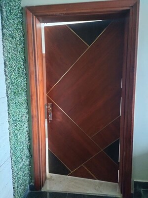 Furnished Amenities in 3 BHK Builder Floor at Sector 84 – for Sale