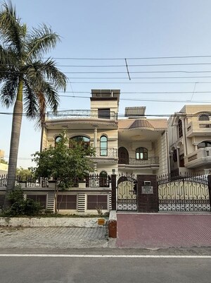 3 BHK Independent House – Exterior View View at Sector 3 - for Rent