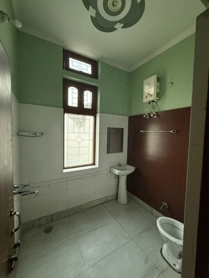 Attached Bathroom in 3 BHK Independent House at Sector 3 – for Rent