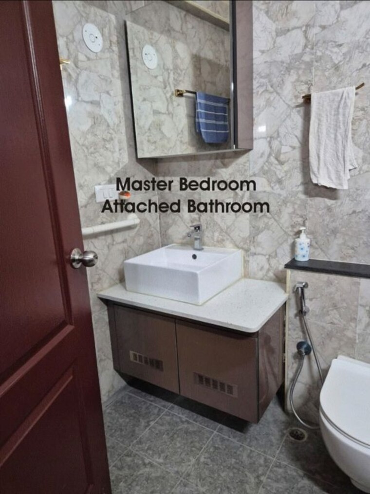 Bathroom, sjr-blue-waters 3 Bedroom 1590 Sq.Ft. Apartment In Off Sarjapur Road Bangalore 10380495