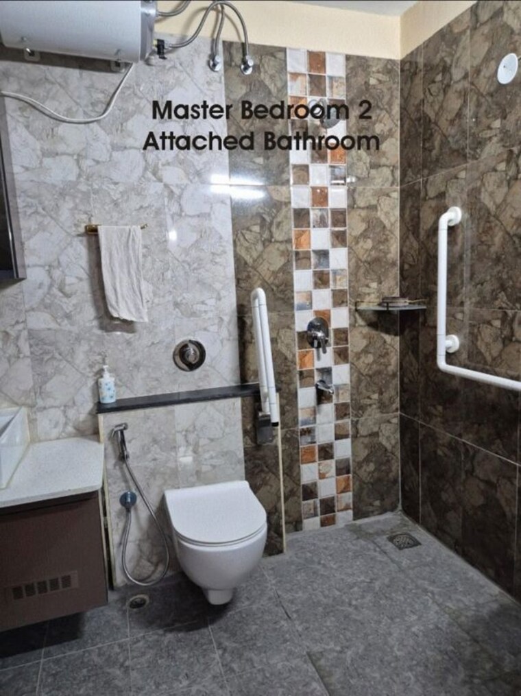 Bathroom, sjr-blue-waters 3 Bedroom 1590 Sq.Ft. Apartment In Off Sarjapur Road Bangalore 10380495