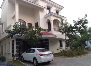 5 BHK Villa For Rent in Cyber Meadows Society, Kondapur