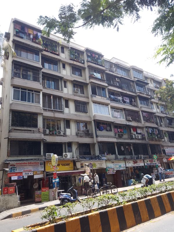 1 BHK 450 Sq.Ft. Apartment in Nilangi CHS
