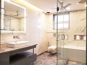 Bathroom in 4 BHK Builder Floor at Safdarjung Enclave – for Rent