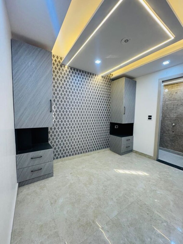 Living Room, om vihar 3 Bedroom 900 Sq.Ft. Builder Floor In Om Vihar Delhi 10380751
