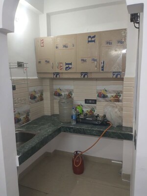 Kitchen in 2 BHK Builder Floor at Mayur Vihar 1 – for Rent
