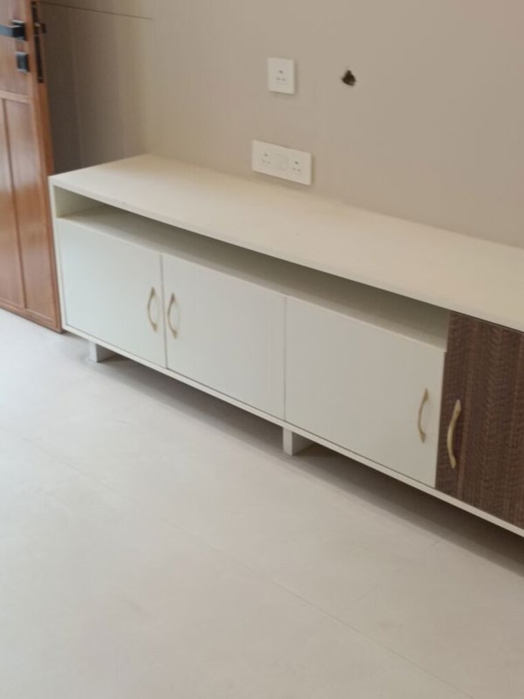 Room, sector 9a 3 Bedroom 1850 Sq.Ft. Builder Floor In Sector 9a Gurgaon 10354357